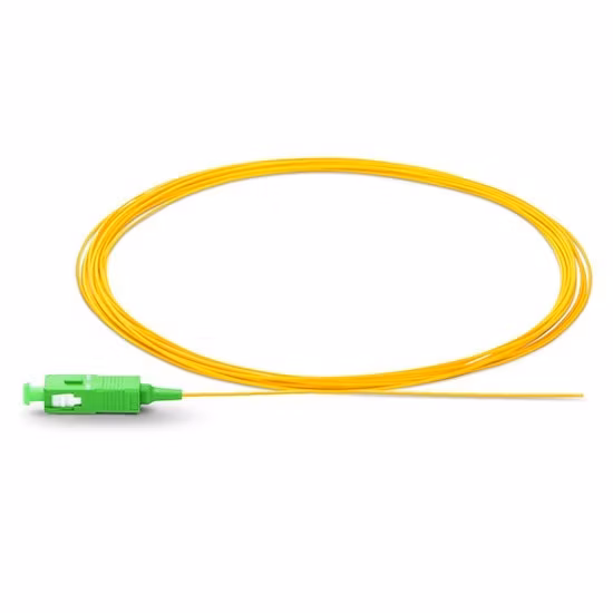 Câble de raccordement PVC/LSZH de 0,9 mm Sc/APC Pigtail à fibre optique